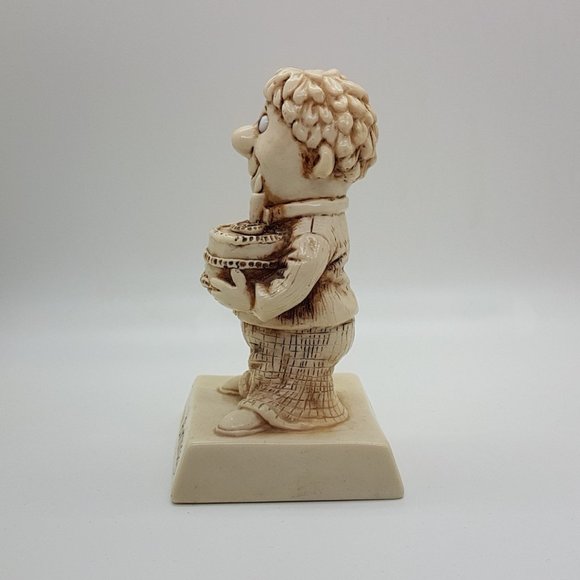 Vintage Fun 1970 FR W.Berries Statue - Picture 4 of 4